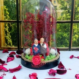 Fanus Teraryum Sevgiliye Hediye Yaşlı Çift Temalı Ömür Boyu Kuru Çiçekli ürün görseli