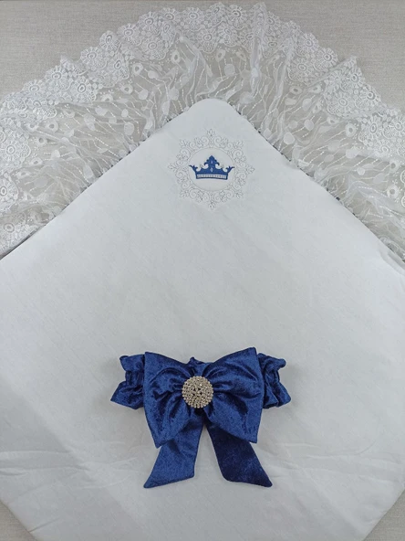 Yenidoğan Saray Kadife Taç Nakışlı İnci Fiyonklu Dantel Duvak Trilüks Kundak Bebek Battaniye - Resim 2