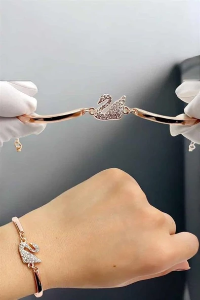 Kadınlara Özel Bileklik Hediyeli Amoled Ekran Akıllı Saat ürün görseli