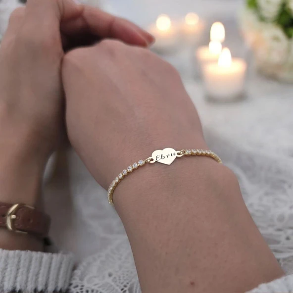 İsme Özel Kalp Figürlü Zincirli Beyaz Taş Desenli 14 Ayar Altın Plakalı Hediye Bileklik-350 - Resim 2