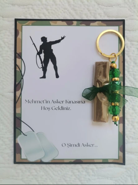 32 Adet Kişiye Özel Asker Kına Hatırası Dağıtmalık Hediyelik Yeşil Anahtarlık ve Paketlenmiş Kına ürün görseli