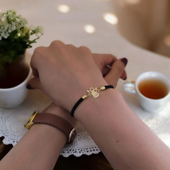 İsme Özel Mevlana Motifli Siyah İpek Örgülü 14 Ayar Altın Plakalı Hediye Bileklik-359 - Resim 4