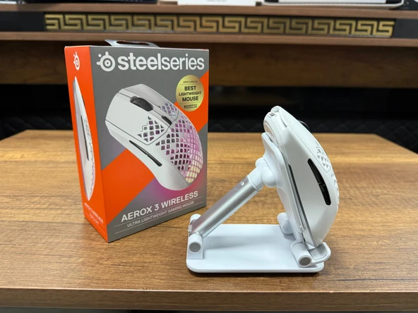 SteelSeries Aerox 3 Snow RGB Şarjlı Ergonomik Optik Kablosuz Oyuncu Mouse (İKİNCİ EL) - 4