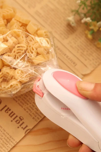 İB GLOBAL Yeni Nesil Poşet Kapatıcı Poşet Vakumlayıcı Pilli Poşet Ağzı Yapıştırıcı Poşet Kapama Aparatı - Resim 4