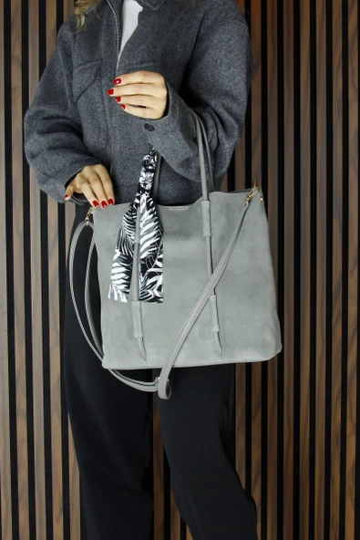 Erkan Saçmacı Gri Hakiki Dana Süet Manyetik Kapaklı Fermuarlı İç Cepli Askılı Büyük Boy Günlük Omuz Çantası - 6