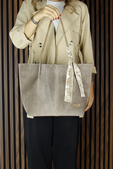 Vizon Hakiki Dana Süet Manyetik Kapaklı Büyük Boy Günlük Omuz Çantası ve Askılı El Çantası - Resim 2