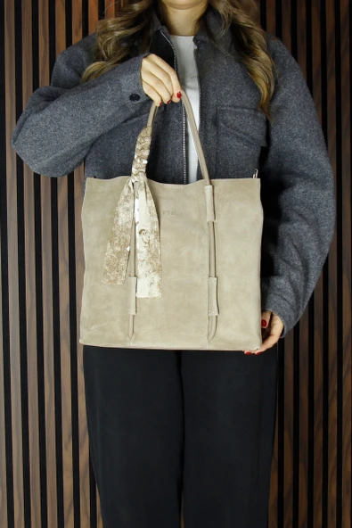 Kum Hakiki Dana Süet Manyetik Kapaklı Fermuarlı İç Cepli Askılı Büyük Boy Günlük Omuz Çantası ürün görseli