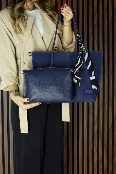 Erkan Saçmacı Lacivert Hakiki Dana Süet Manyetik Kapaklı Büyük Boy Günlük Omuz Çantası ve Askılı El Çantası