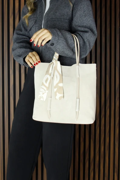 Erkan Saçmacı Bej Hakiki Dana Süet Manyetik Kapaklı Fermuarlı İç Cepli Askılı Büyük Boy Günlük Omuz Çantası - 2