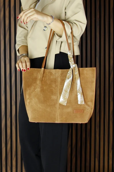 Erkan Saçmacı Taba Hakiki Dana Süet Manyetik Kapaklı Büyük Boy Günlük Omuz Çantası ve Askılı El Çantası - 4