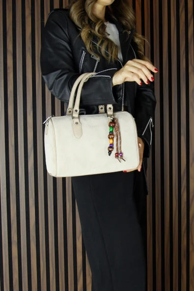 Erkan Saçmacı Bej Hakiki Dana Süet Fermuarlı İç Cepli Askılı Boncuk Aksesuarlı Günlük Büyük Boy Omuz Çantası - 2