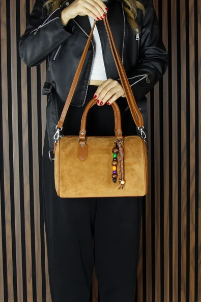 Erkan Saçmacı Taba Hakiki Dana Süet Fermuarlı İç Cepli Askılı Boncuk Aksesuarlı Günlük Büyük Boy Omuz Çantası - Resim 6
