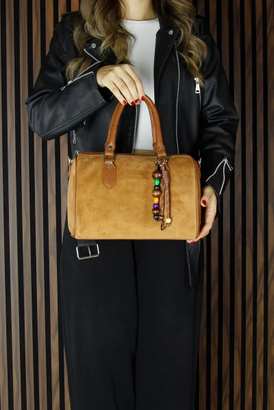 Erkan Saçmacı Taba Hakiki Dana Süet Fermuarlı İç Cepli Askılı Boncuk Aksesuarlı Günlük Büyük Boy Omuz Çantası - Resim 4