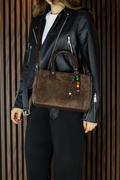 Erkan Saçmacı Kahve Hakiki Dana Süet Fermuarlı İç Cepli Askılı Boncuk Aksesuarlı Günlük Büyük Boy Omuz Çantası