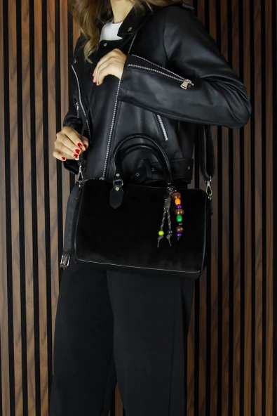 Erkan Saçmacı Siyah Hakiki Dana Süet Fermuarlı İç Cepli Askılı Boncuk Aksesuarlı Günlük Büyük Boy Omuz Çantası