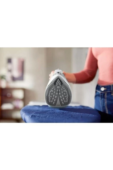 Philips 5000 Serisi Buharlı Ütü, 2400W, 160 g Şok Buhar, SteamGlide Plus Taban, DST5010/10 - 3