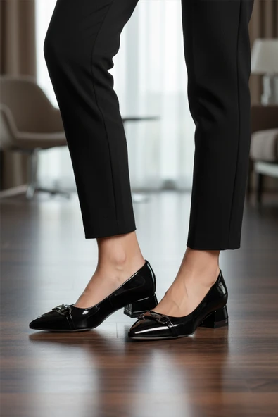 Pierre Cardin Siyah Rugan Dar Kalıp Kadın Topuklu Ayakkabı - Resim 3