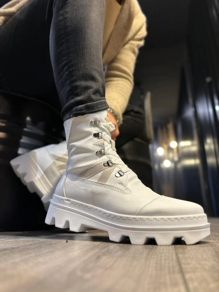 Pabucmarketi Erkek Spor Bot Beyaz ürün görseli