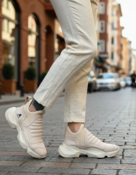 Pabucmarketi Bağcıksız Erkek Spor Bot KREM (KREM TABAN) - Resim 3