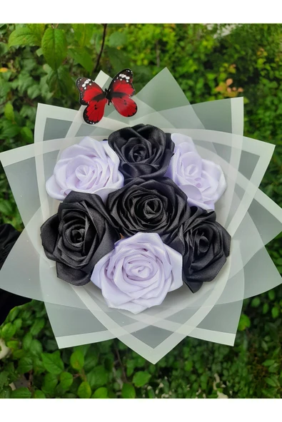 BUKET DÜNYASI 7 Lİ BEŞİKTAŞ SOLMAYAN GÜL BUKETİ DIŞI BEYAZ ürün görseli