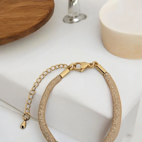 Harfe Özel 14 Ayar Altın Plakalı Kelebek Figürlü Hasır Kordonlu Hediye Bileklik-366 - Resim 4