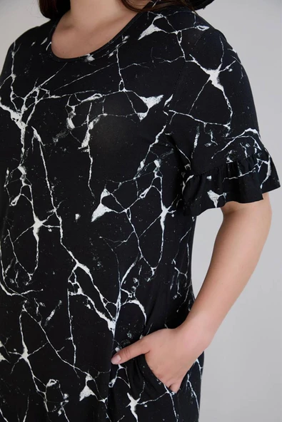 Wearon Kadın Dora Büyük Beden Volanlı Mermer Desen Siyah Elbise - 2