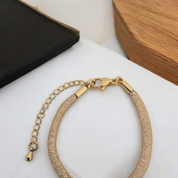 Harfe Özel 14 Ayar Altın Plakalı Kuş Motifli Hasır Kordonlu Hediye Bileklik-365 - Resim 5