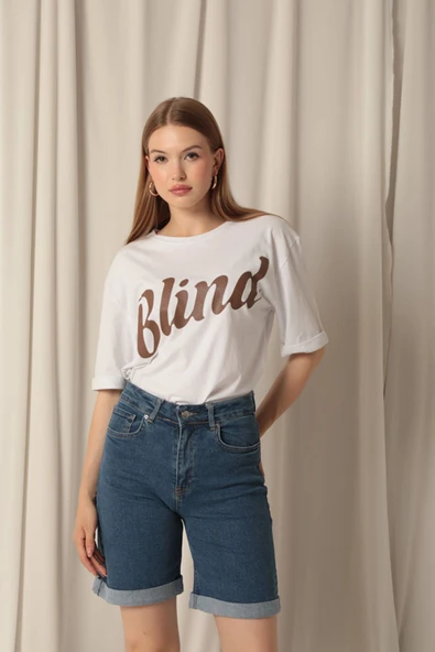 Denim Kumaş Kadın Mavi Şort ürün görseli