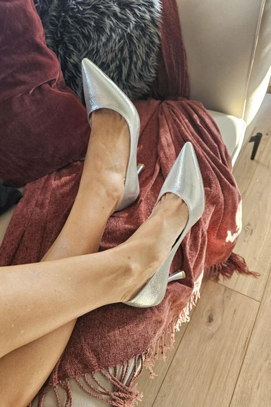 10 1109 Topukla Kadın Kadeh Topuklu 8 cm Topuklu Stiletto Ayakkabı - Resim 8