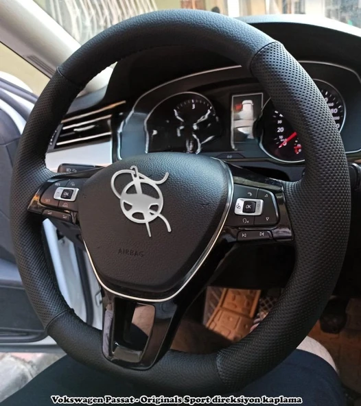 Golf 7 Jetta Passat Tiguan Polo-T-Roc F1 Dikmeli Araca Özel Direksiyon Kılıfı NOKTA DÜZ SİYAH İPLİ ürün görseli