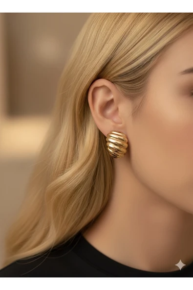 bettin tasarım Xuping Paslanmaz Desenli Bombeli Sarı Kadın Çelik Küpe - Resim 4