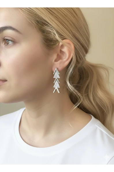 bettin tasarım Paslanmaz Çelik V Model Sallantılı Zirkon Taşlı Gümüş Renkli Kadın Küpe - Resim 4