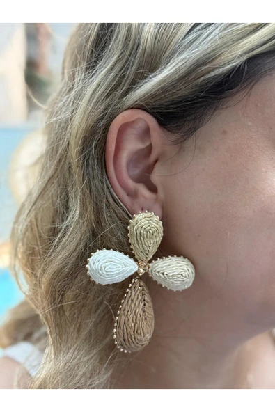 bettin tasarım KREM ve Renklerinde Kadın Paslanmaz HASIR Çelik Küpe ürün görseli