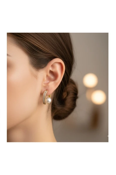 bettin tasarım Xuping Gold İnci Detaylı 14K Altın Kaplama Kadın Çelik Küpe ürün görseli