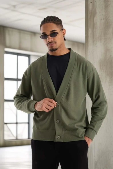 Potter Dokulu Selanik Kumaş Oversize Basic 3 Düğmeli Erkek Hırka - Avcı Yeşili - Resim 3