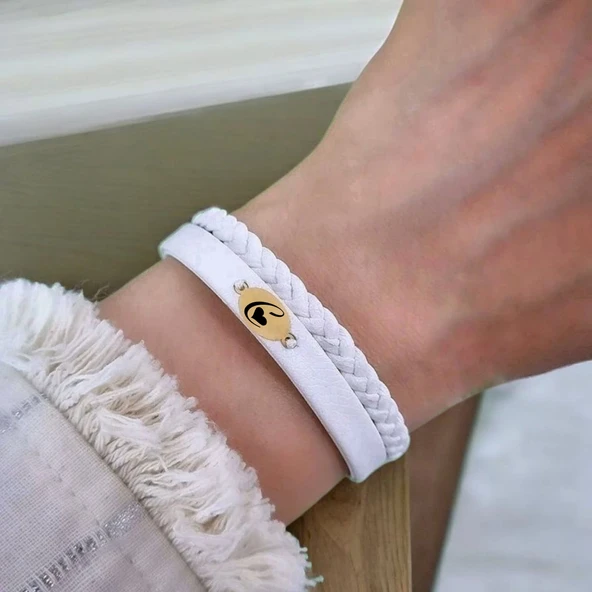 Harfe Özel Sevgililer Günü İçin 14 Ayar Altın Plakalı Oval Motifli Doğal Beyaz Derili Hediye Bileklik-380 - Resim 2