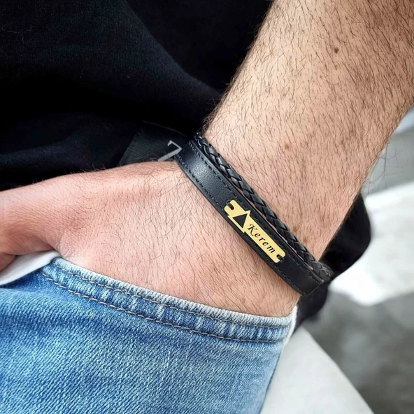 İsme Özel Üçgen Motifli Hakiki Siyah Derili 14 Ayar Altın Plakalı Hediye Bileklik-390 - Resim 2