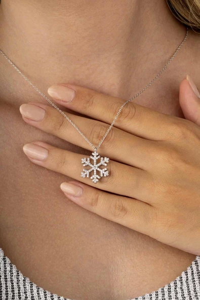 Gümüş Pazarım Beyaz Altın Kaplama 925 Ayar Gümüş Kar Tanesi Kadın Gümüş Kolye ürün görseli 1