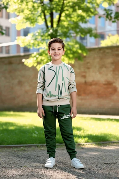 Çizgi Desenli Yeşil Renk Erkek Çocuk Eşofman Takım - 1