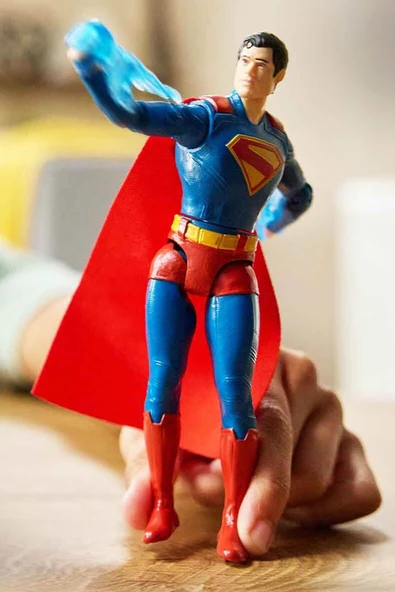 DC Comics Superman Epik Strike 15 cm Aksiyon Figürü + 2 Aksesuar - 5