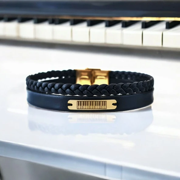 Piyano Temalı Dikdörtgen Motifli Erkeklere Özel Hakiki Siyah Derili 14 Ayar Altın Plakalı Hediye Bileklik-392 ürün görseli