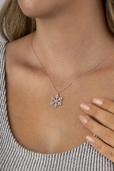 Gümüş Pazarım Beyaz Altın Kaplama 925 Ayar Gümüş Kar Tanesi Kadın Gümüş Kolye - Resim 2