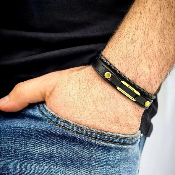 İsme Özel Aşk Temalı Oval Motifli Hakiki Siyah Derili 14 Ayar Altın Plakalı Hediye Bileklik-391 ürün görseli