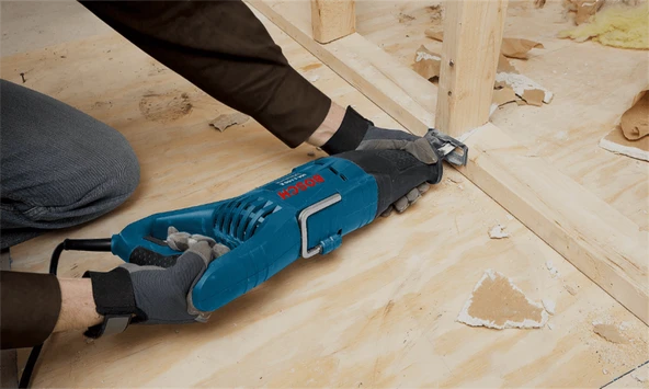 Bosch GSA1100E Tilki Kuyruğu Testere - 4