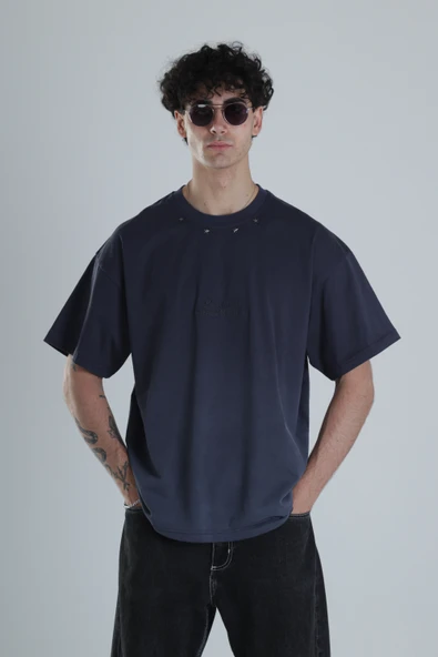 Lacivert Yıldız Detaylı Tasarım Oversize T-Shirt - 1