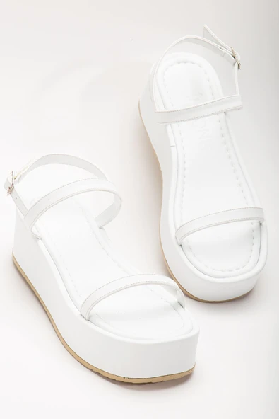 861-1027 Beyaz Dolgu Topuk Kadın Sandalet - Resim 4