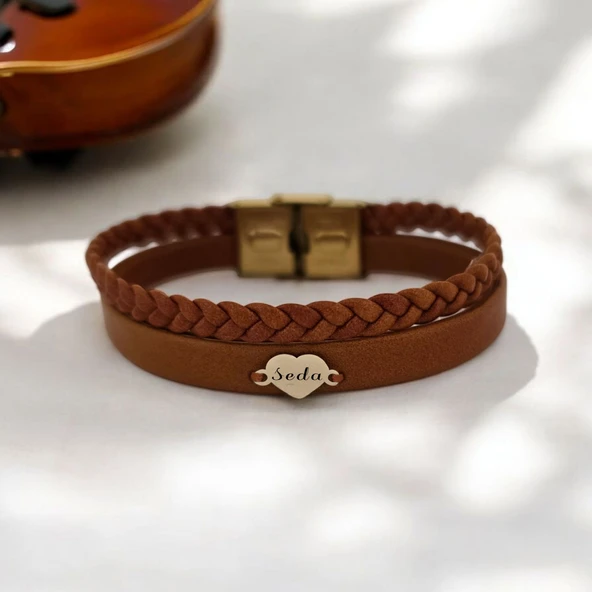 İsme Özel Kalp Figürlü Doğal Kahverengi Derili 14 Ayar Altın Plakalı Hediye Bileklik-401 - Resim 2
