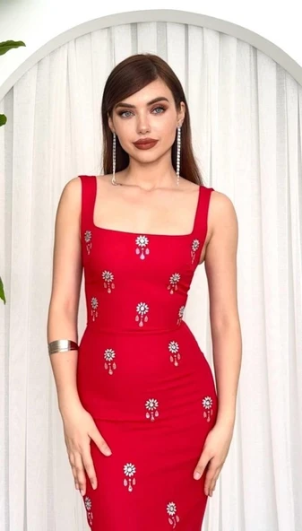 Ners Taş Detaylı Elbise ürün görseli