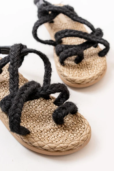 402 Siyah Hasır Kadın Sandalet - 5