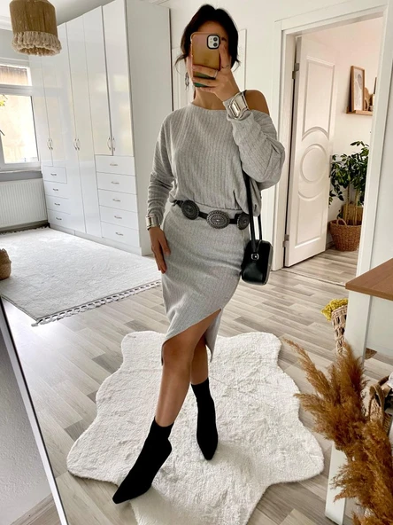 Kadın Uzun Kollu Düşük Omuz Yırtmaç Detay Kaşkorse Etek Bluz Ikili Takım ürün görseli